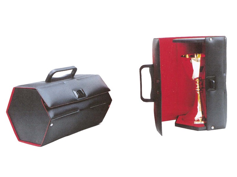 Kelchkoffer 18x28 cm, Kunststoff mit rotem Samt